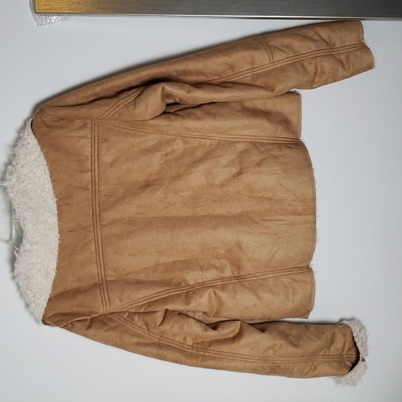 Love tree faux fur lined, faux suede moto jacket, women's size large. - Picture 9 of 9
